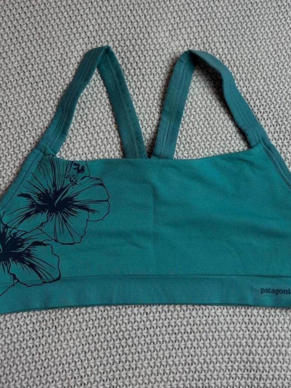 Patagonia floral turquoise sports bra gym workout playground prep y2k